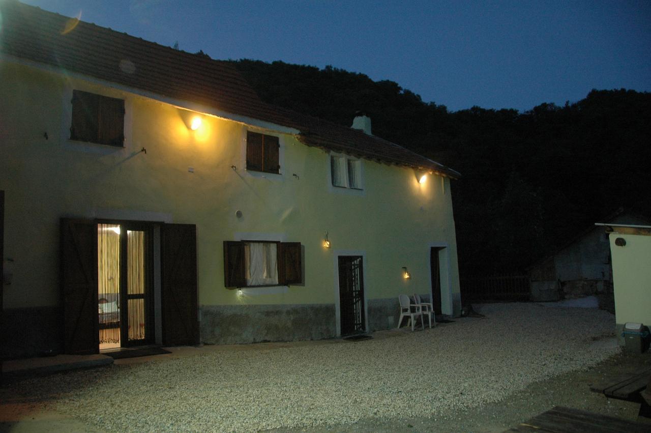 B&B Al Turchino E Area Picnic Mele Exterior photo